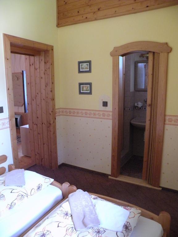 Hotel Lesni Dum Янске Лазне Стая снимка